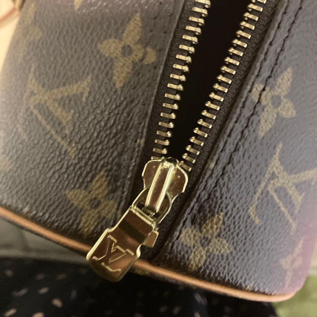 Louis Vuitton モノグラム パピヨン30