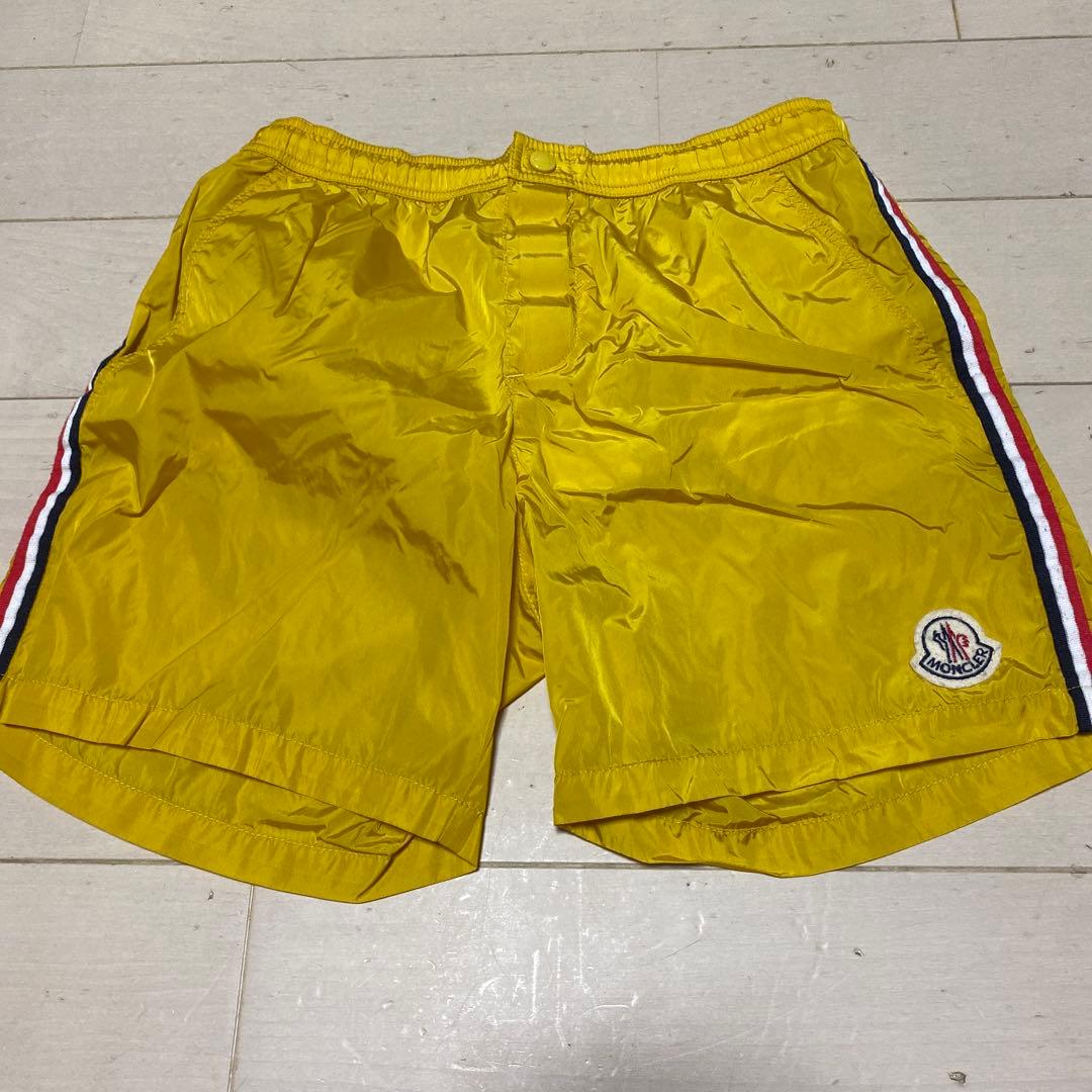 美品◯モンクレール　ショートパンツ　水着◯140cm