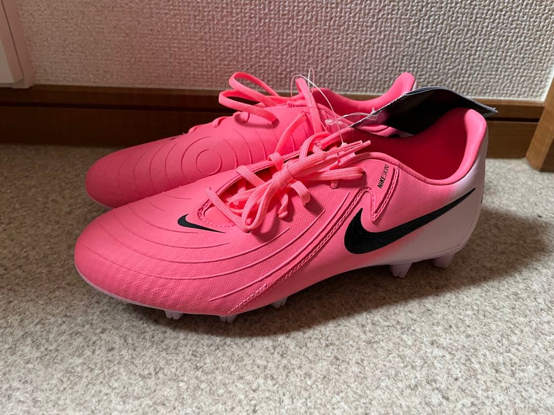 ☆新品☆ 未使用 NIKE サッカースパイク 25センチ ピンク