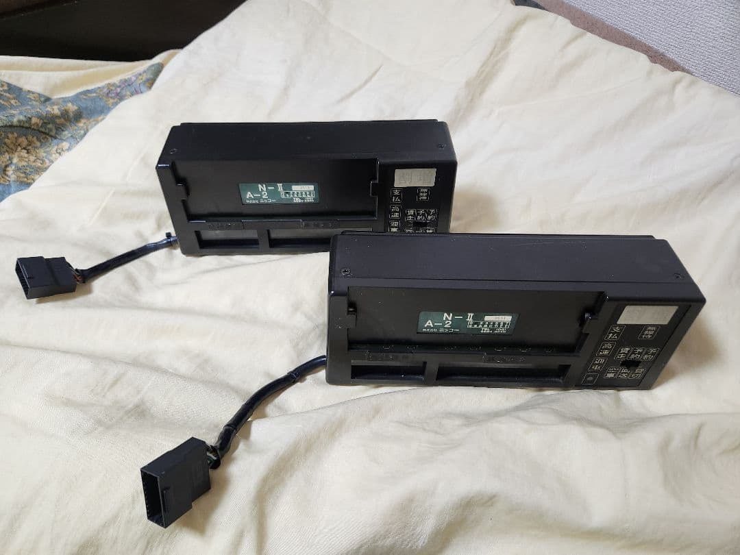 タクシー用LED空車表示灯　ニッコーN-Ⅱ(A-2)中古品2個セット　作動確認済