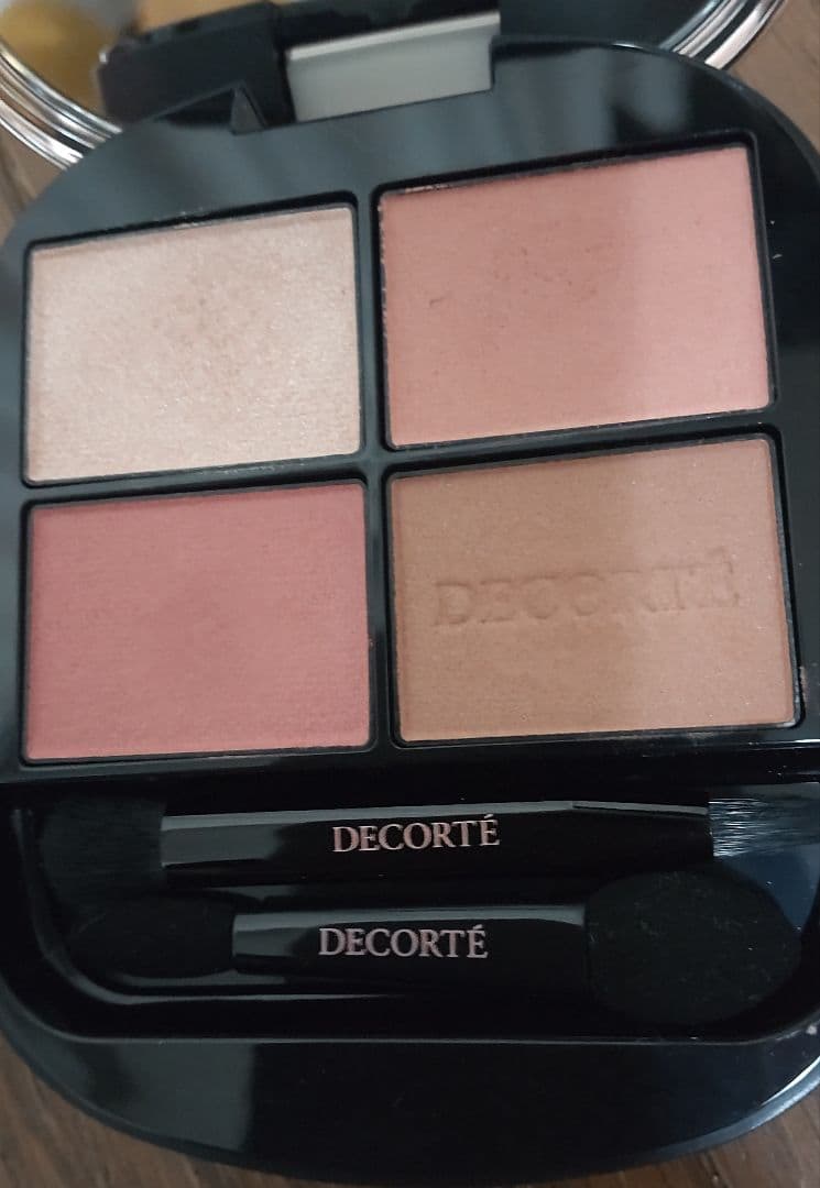 DECORTÉ コスメデコルテ スキンシャドウ デザイニング パレット　05