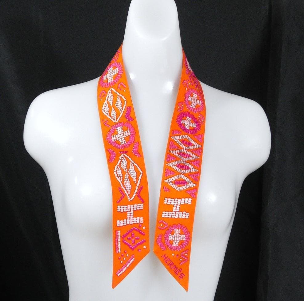 HERMES エルメス　スカーフ　ツイリー　D574