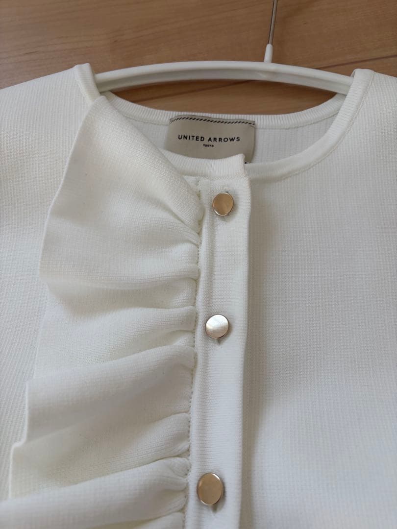 united arrows ユナイテッドアローズ　ニット　ベスト　ジレ　フリル