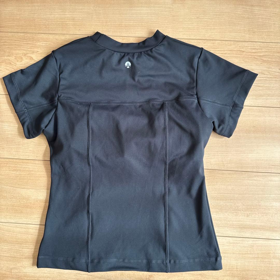 フォロー割あり2色あり　【SUKALA】カップ付きミニハイネックTee