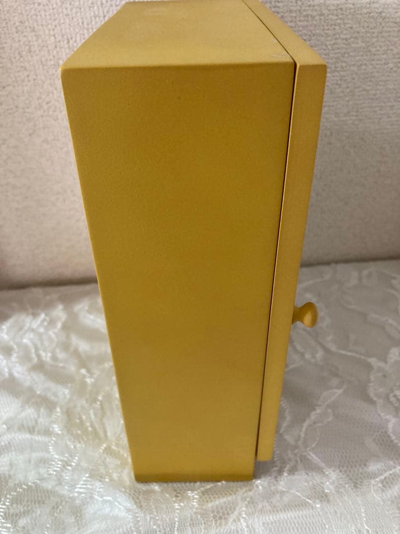 レア！！キティー☆*。木製ディスプレイケース。 ・ ୨ৎ . *