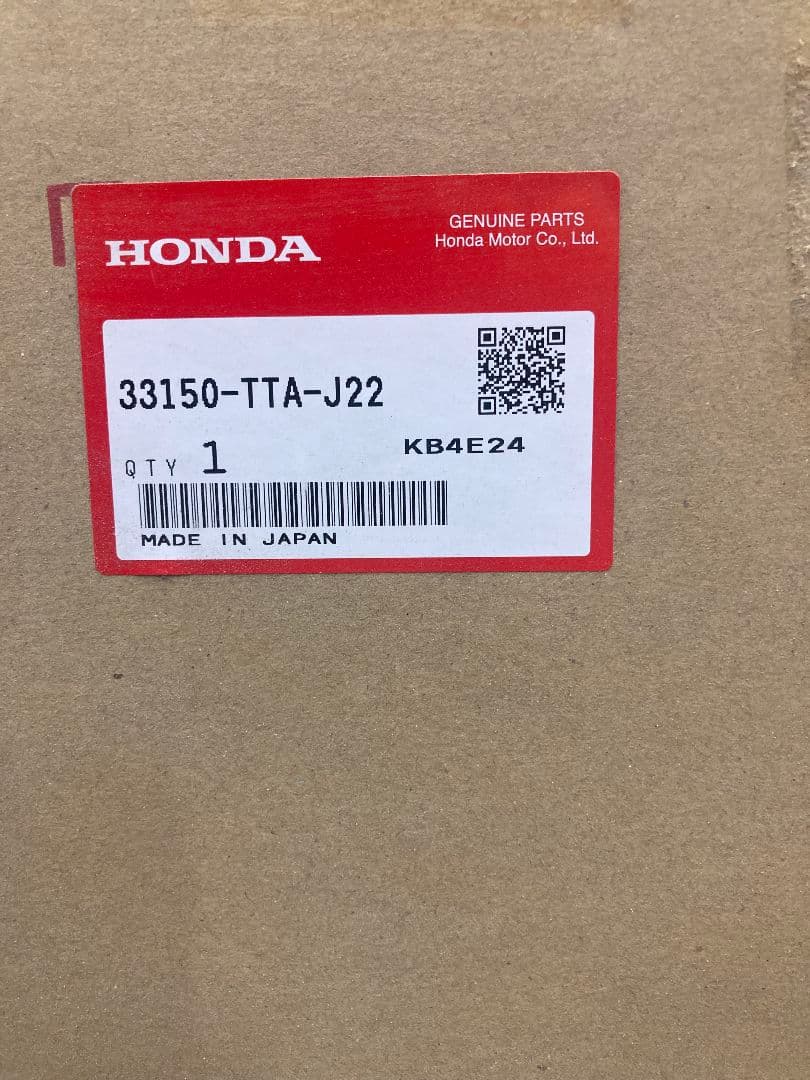 HONDA　N-BOXヘッドライト
