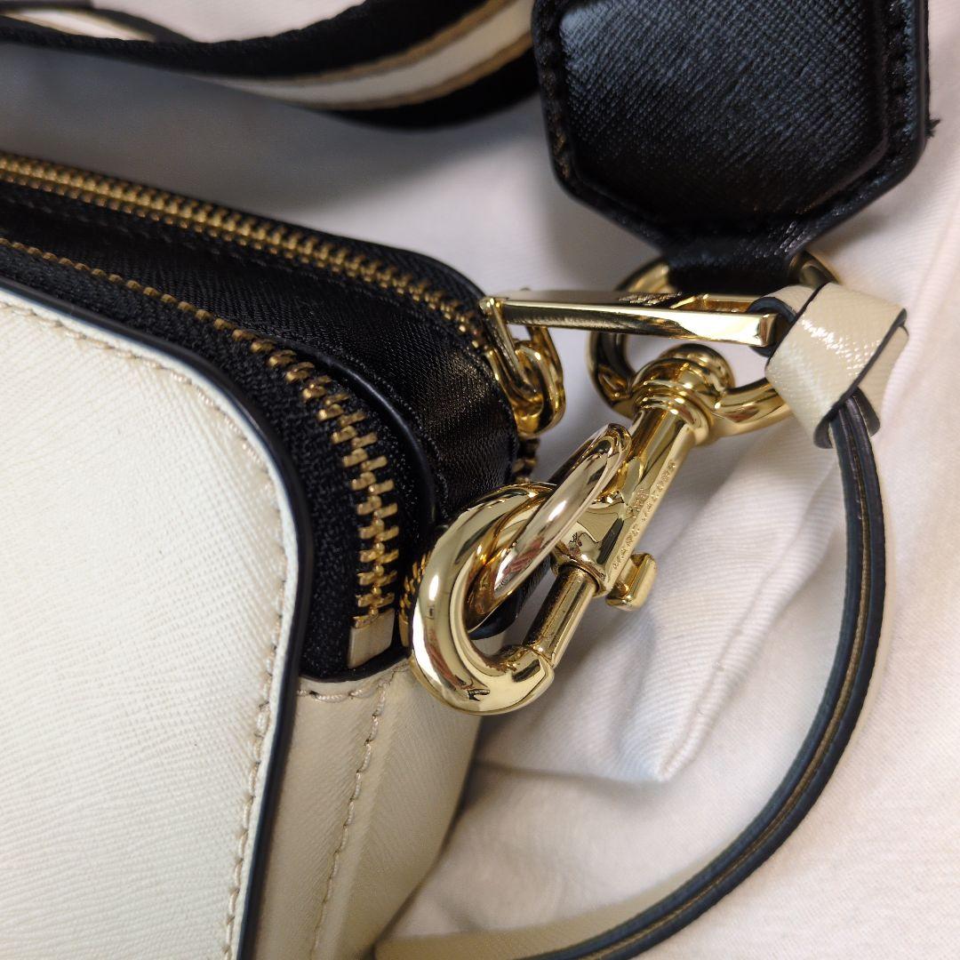 MARC JACOBS ザ スナップショット クロスボディバッグ ホワイト