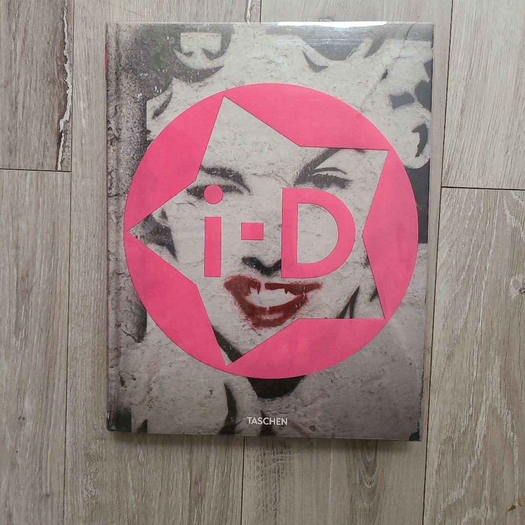 i-D 洋書 TASCHEN　COVERS　1980-2010
