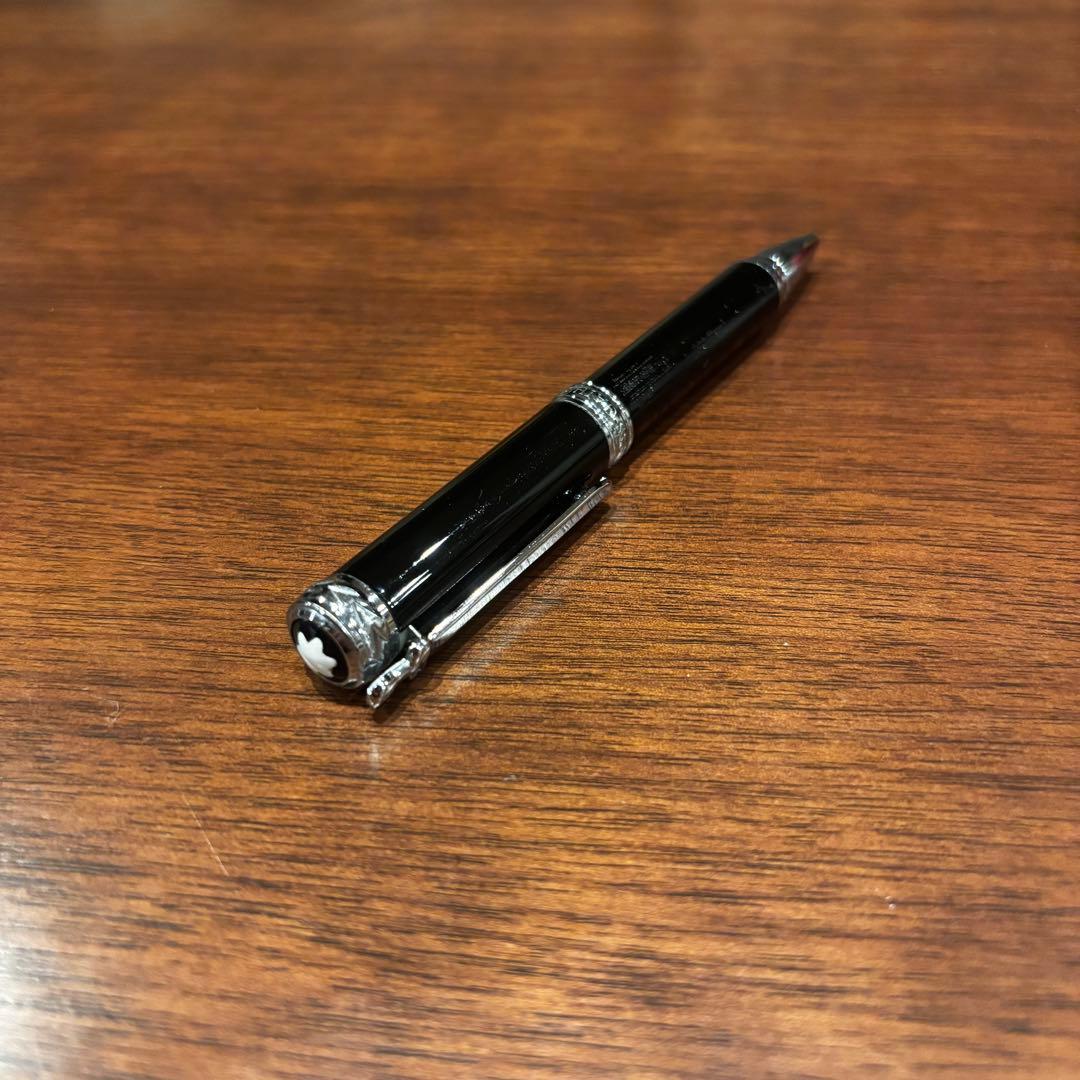 モンブラン ボールペン 本体剣の装飾付き MONTBLANC