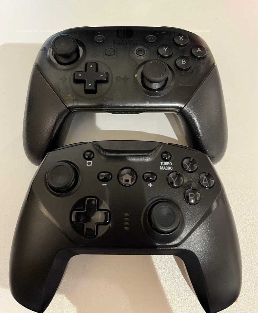 Nintendo Switch 本体 付属品2つのコントローラー　プロコン付