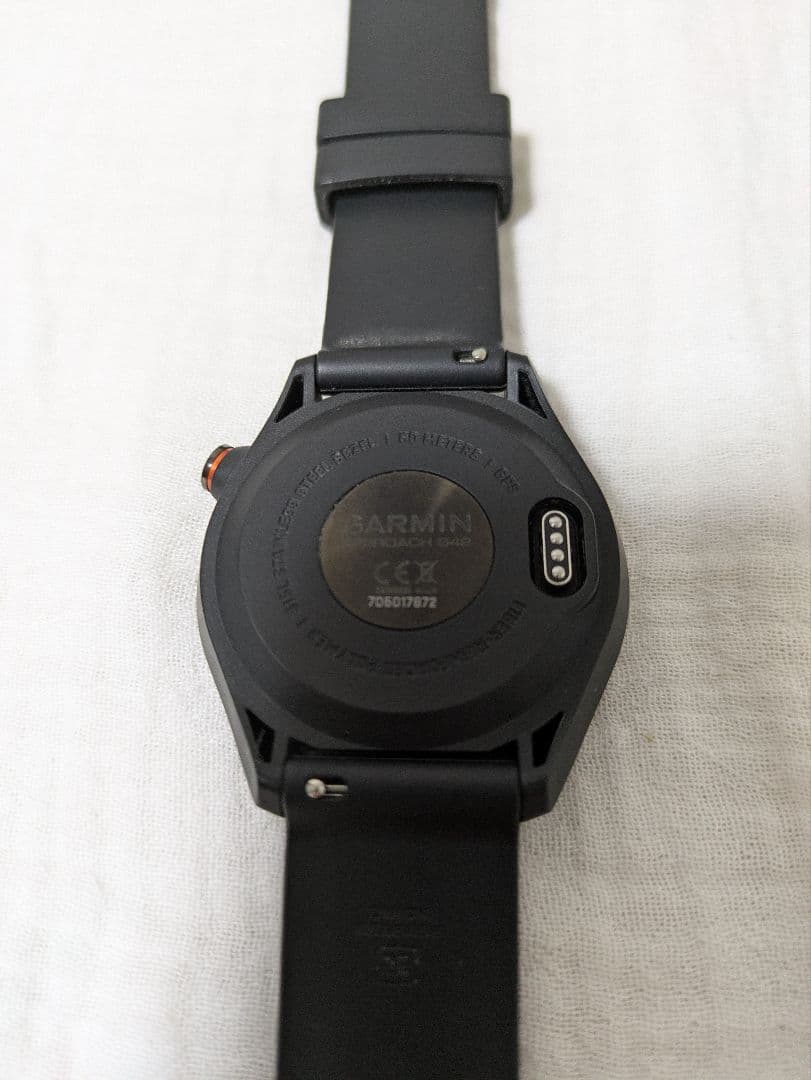 GARMIN APPROACH S42 GPSゴルフナビ　ガーミン