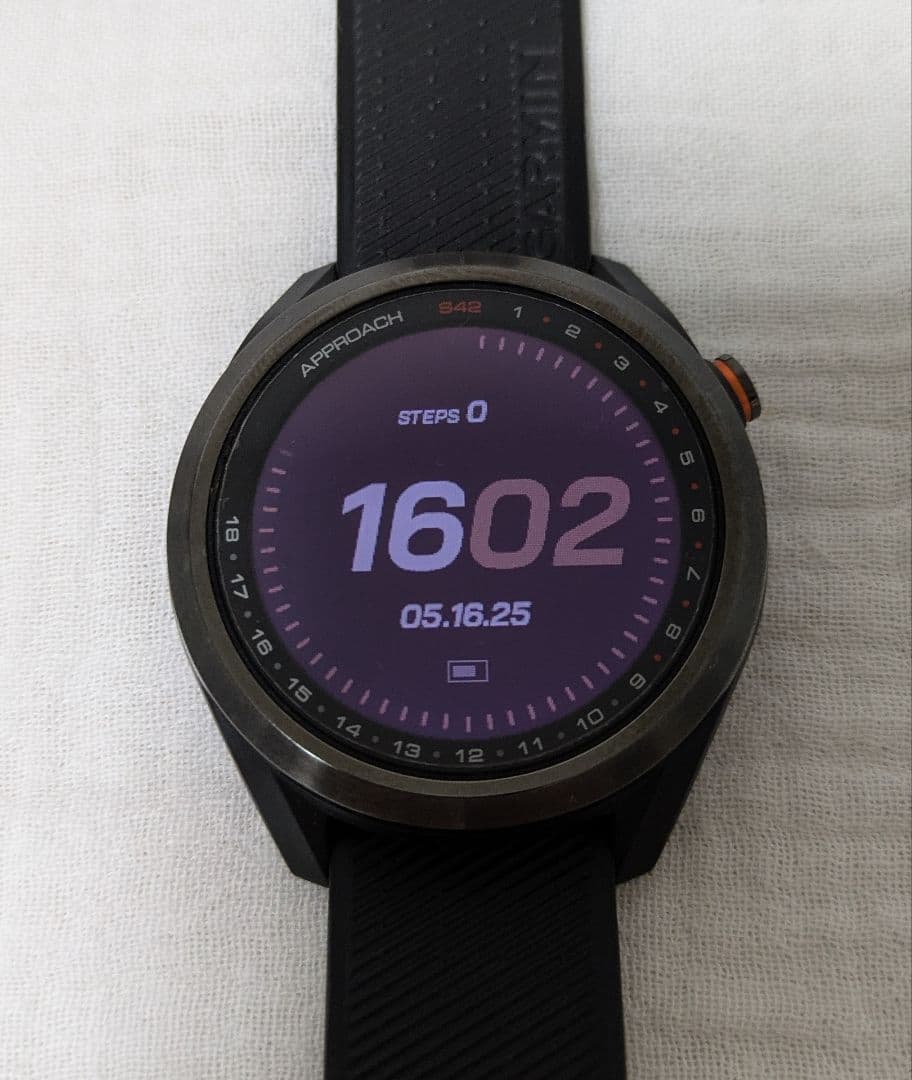 GARMIN APPROACH S42 GPSゴルフナビ　ガーミン