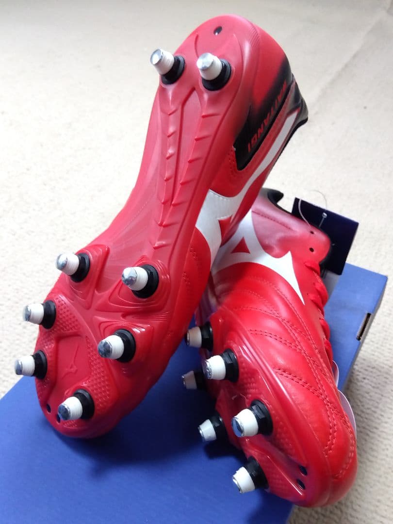 ラグビースパイク／28.5／赤×白／R1GA200101／新品・未使用品