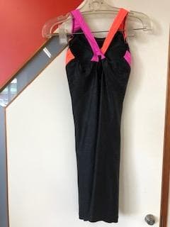 アリーナ　スイムスーツ　L　パット付