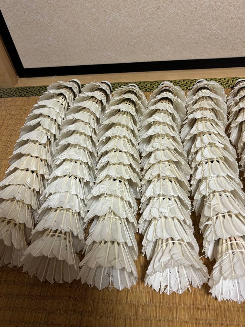 バドミントンシャトル【中古】120個⓱ 筒有り