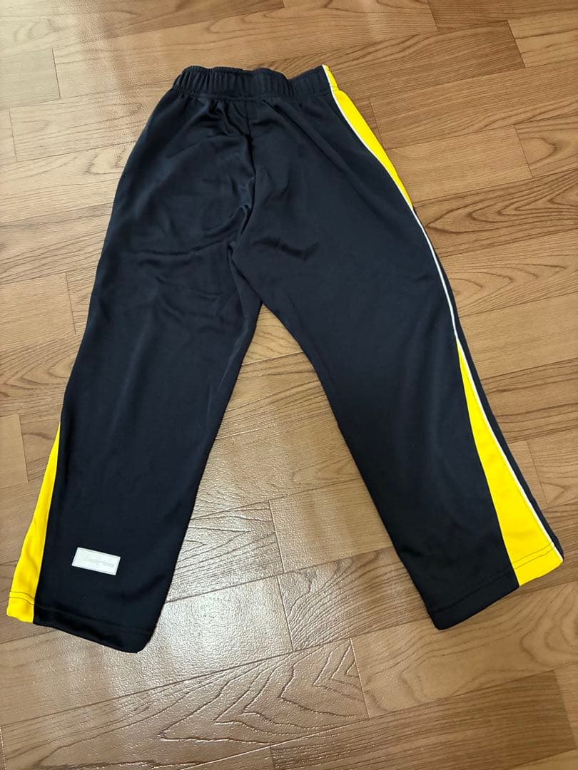 リベルタサッカースクール　120cm ジャージ　上下セット　Mizuno