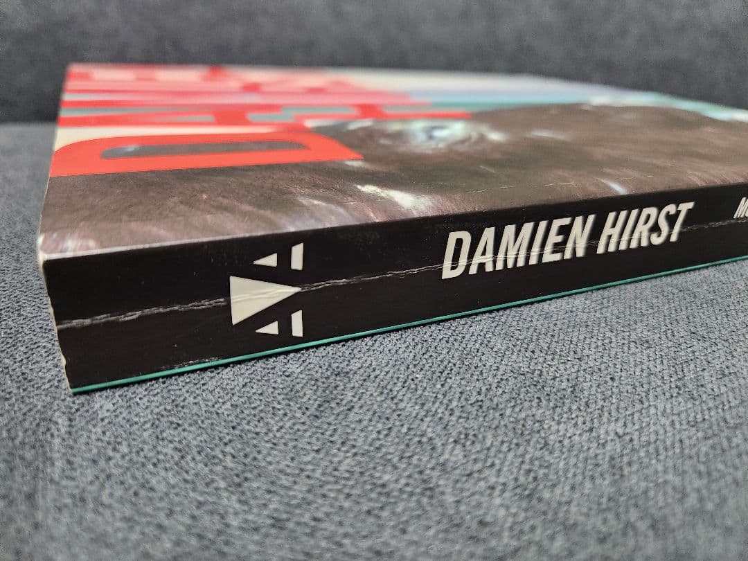 DAMIEN HIRST ダミアン・ハースト　作品集