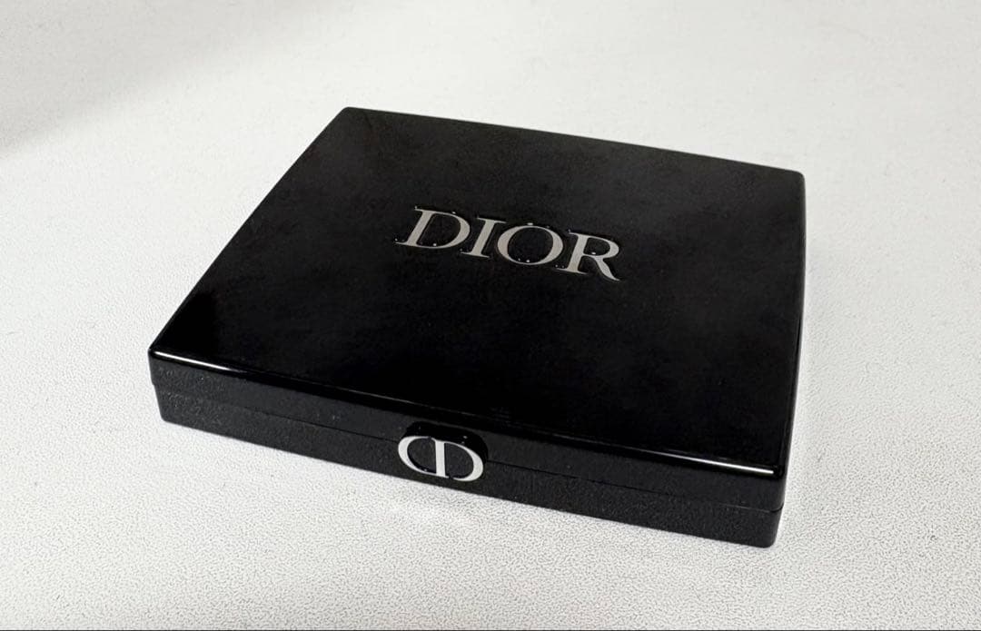 【2025限定品】Dior ディオールショウサンククルール 812ピンクマニア